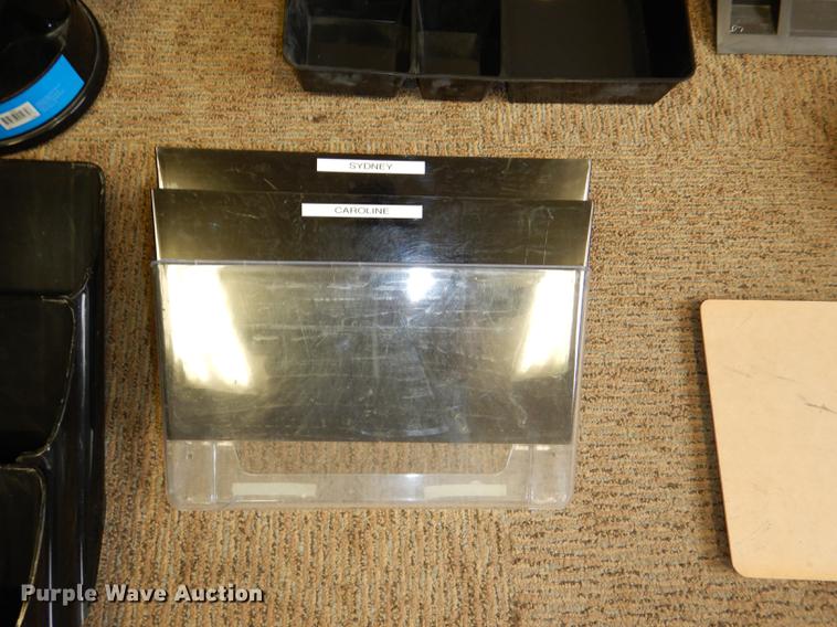 image for item FQ9777 Office equipment