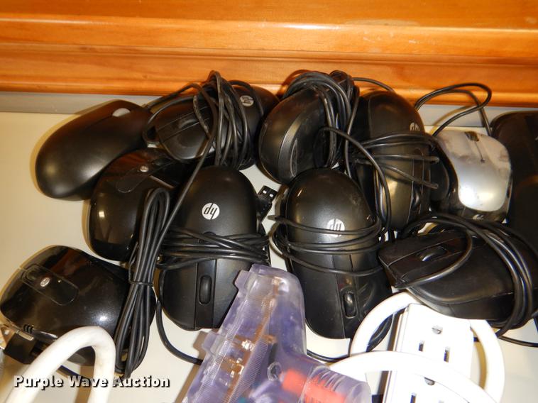 image for item FQ9778 Electronics