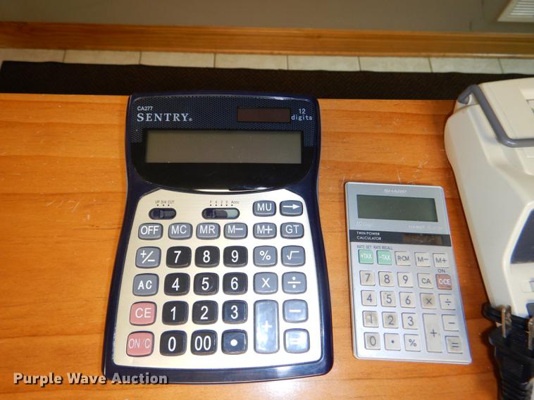 image for item FQ9780 (4) calculators