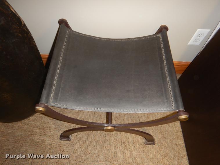 image for item FQ9782 Furniture