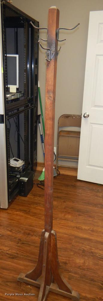 image for item FQ9782 Furniture