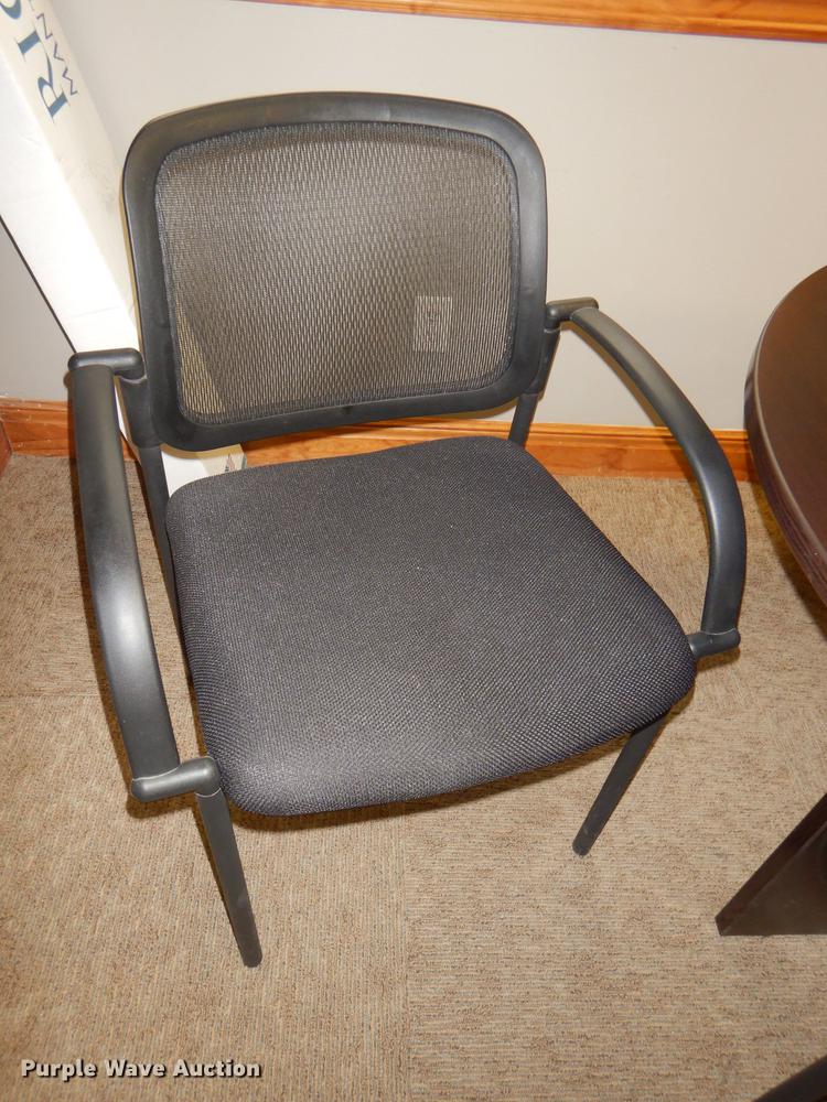 image for item FQ9786 41" diameter x 30"H table