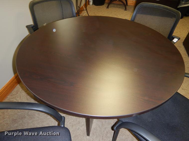 image for item FQ9786 41" diameter x 30"H table