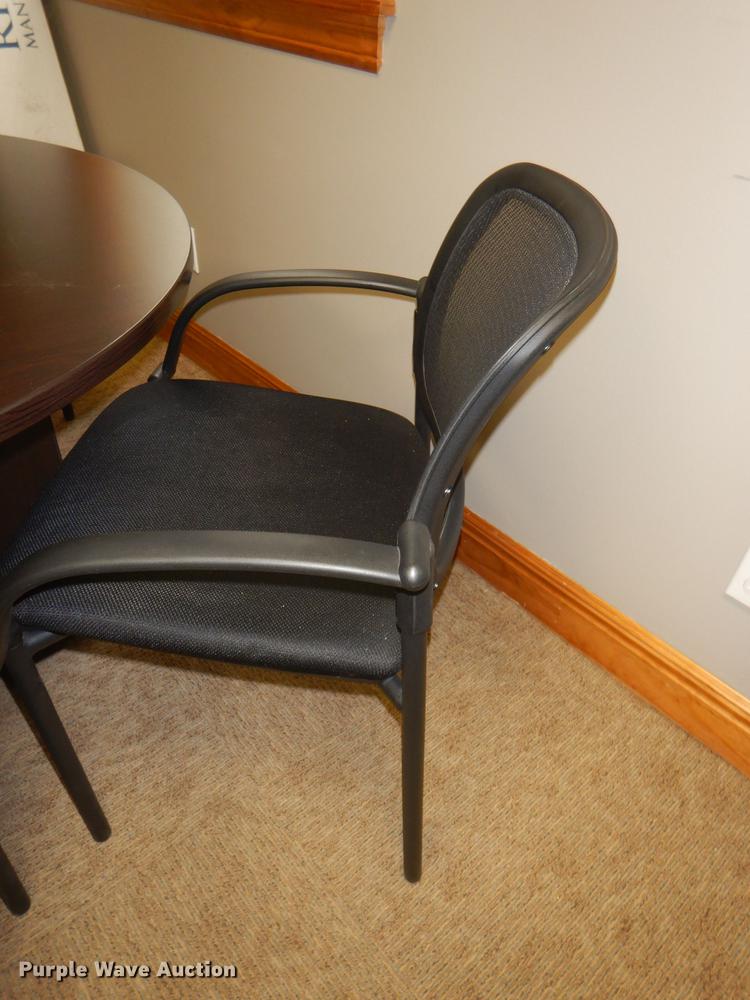 image for item FQ9786 41" diameter x 30"H table