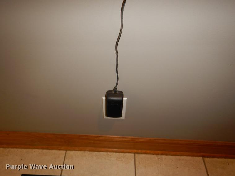 image for item FQ9789 Lathem time clock