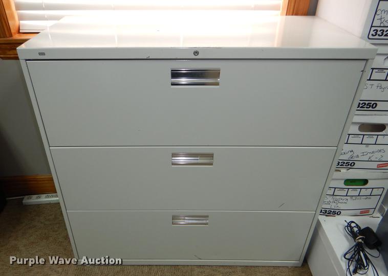 image for item FQ9790 (13) file cabinets