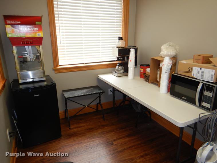 image for item FQ9793 Restaurant equipment