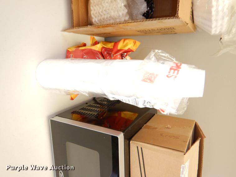 image for item FQ9793 Restaurant equipment