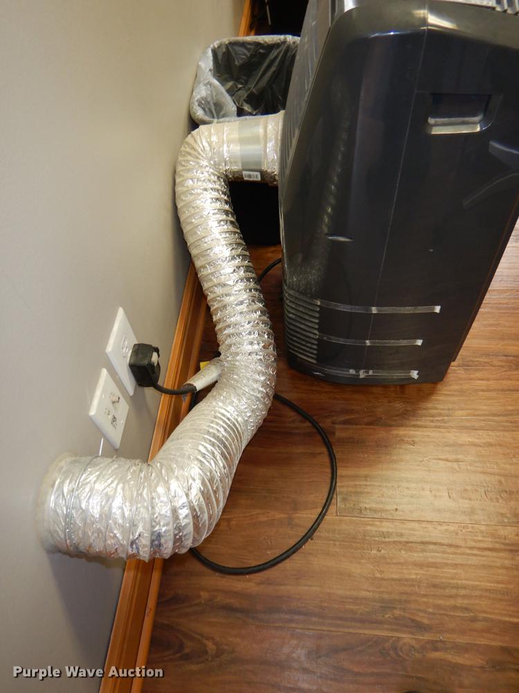 image for item FQ9794 Delonghi AC unit