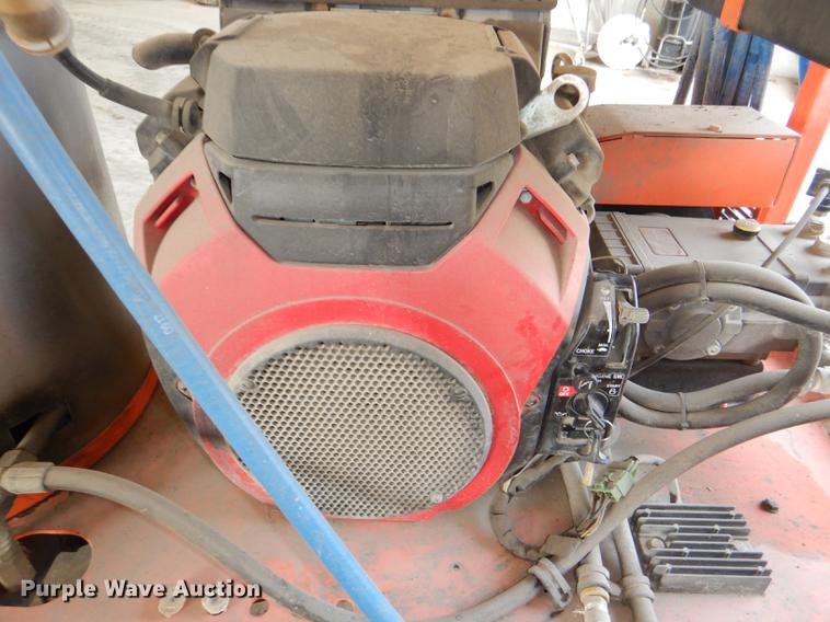 image for item FQ9796 Grizzly Easy-Kleen pressure washer