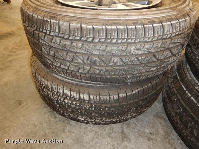 image for item FQ9801 (4) Firestone 265/65R17 tires and wheels