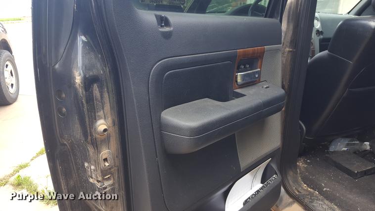 image for item FS9540 2004 Ford F150 SuperCrew pickup truck