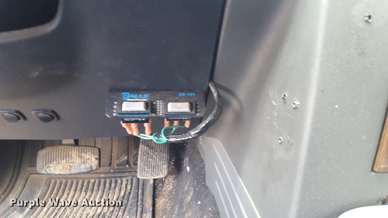 image for item FS9540 2004 Ford F150 SuperCrew pickup truck