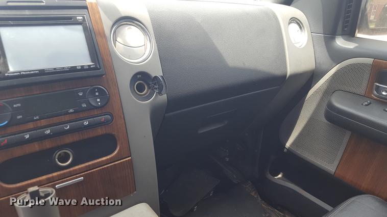 image for item FS9540 2004 Ford F150 SuperCrew pickup truck