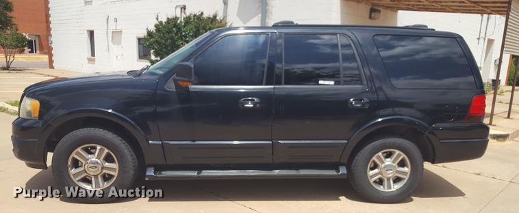 image for item FS9541 2004 Ford Expedition Eddie Bauer SUV