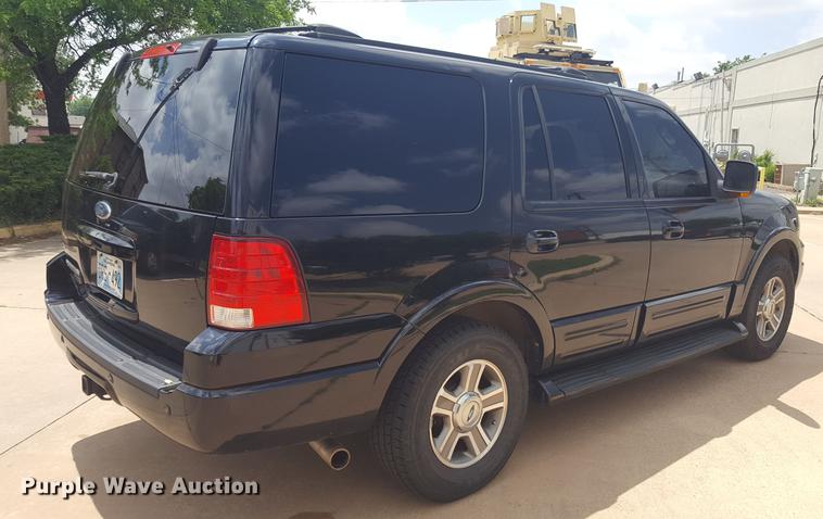 image for item FS9541 2004 Ford Expedition Eddie Bauer SUV