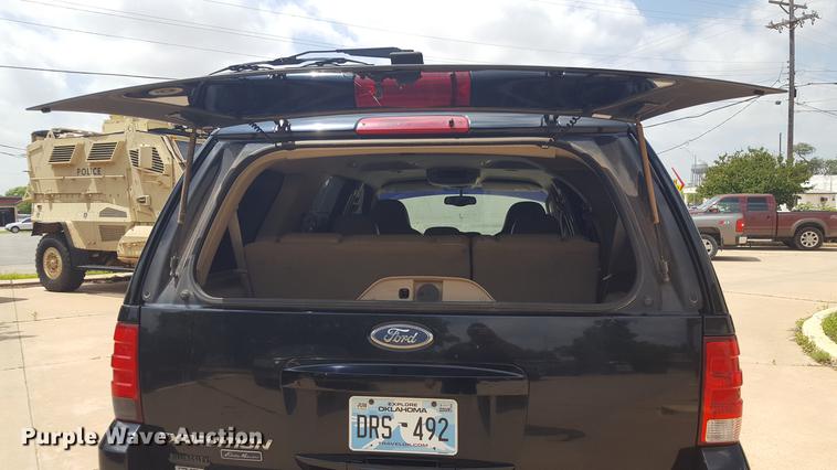 image for item FS9541 2004 Ford Expedition Eddie Bauer SUV