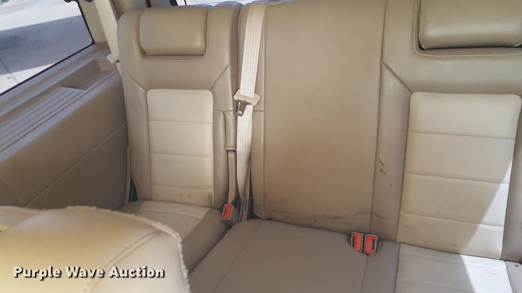 image for item FS9541 2004 Ford Expedition Eddie Bauer SUV