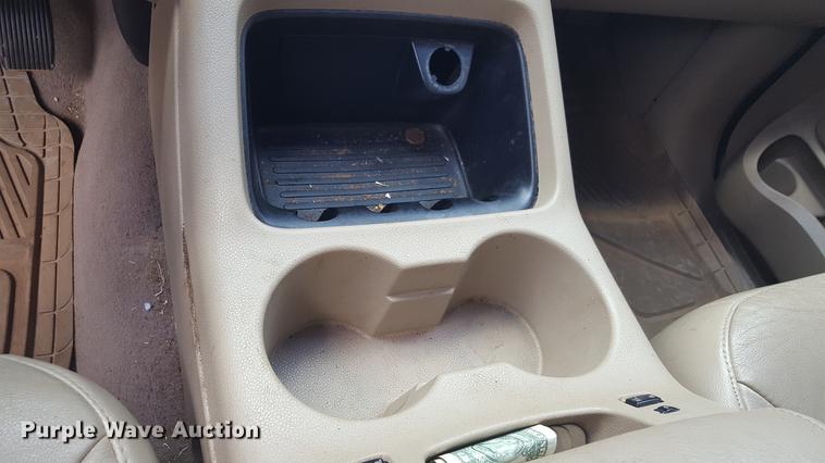 image for item FS9541 2004 Ford Expedition Eddie Bauer SUV