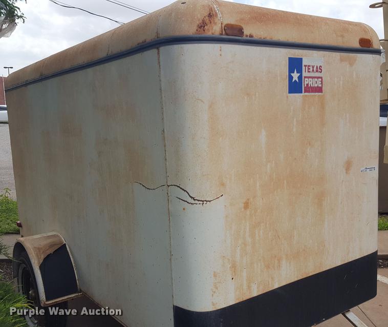 image for item FS9543 2003 L & J enclosed cargo trailer