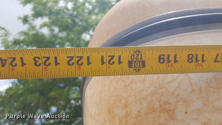 image for item FS9543 2003 L & J enclosed cargo trailer