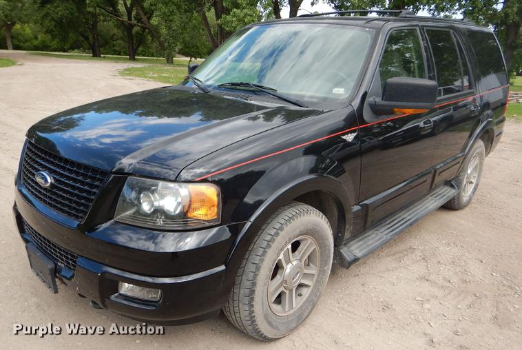image for item FT9526 2004 Ford Expedition Eddie Bauer SUV
