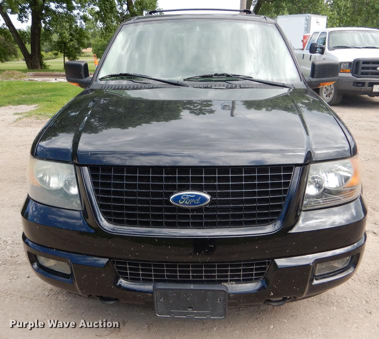 image for item FT9526 2004 Ford Expedition Eddie Bauer SUV
