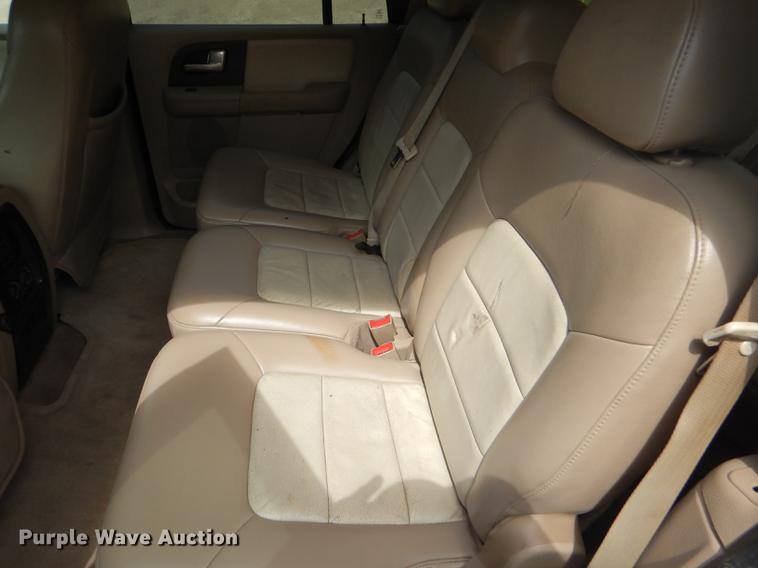 image for item FT9526 2004 Ford Expedition Eddie Bauer SUV