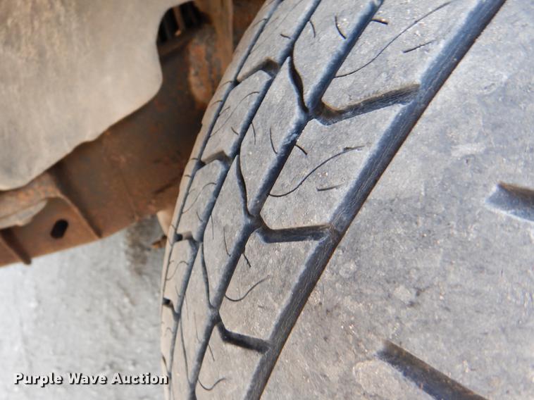 image for item FT9526 2004 Ford Expedition Eddie Bauer SUV