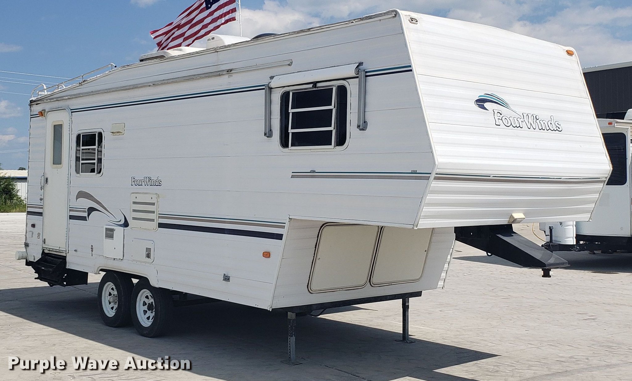 1999 Dutchmen Four Winds camper in Clinton, MO | Item DD4767 sold ...