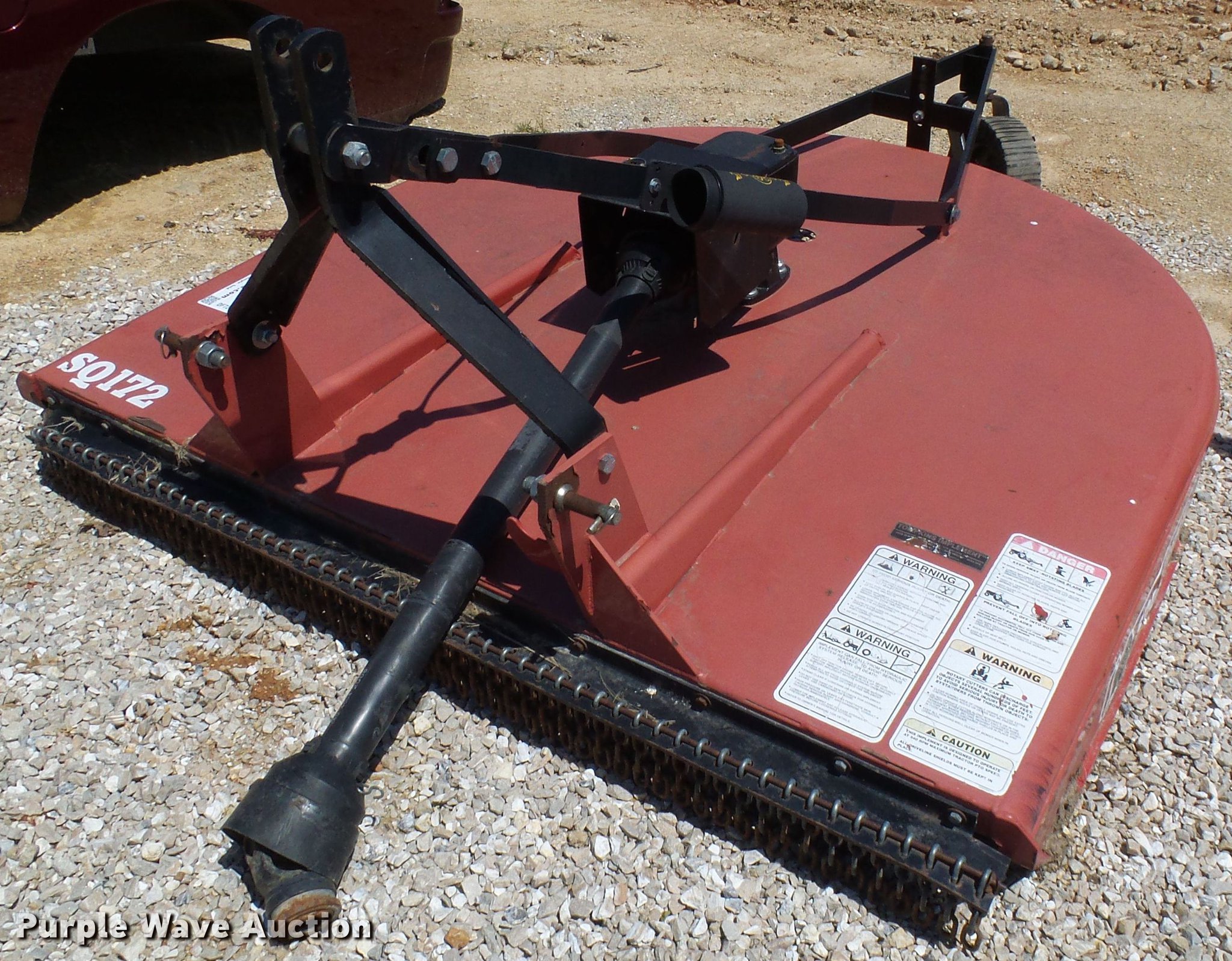 Bush Hog SQ172 rotary mower in Eldon, MO Item DF7285 sold Purple Wave