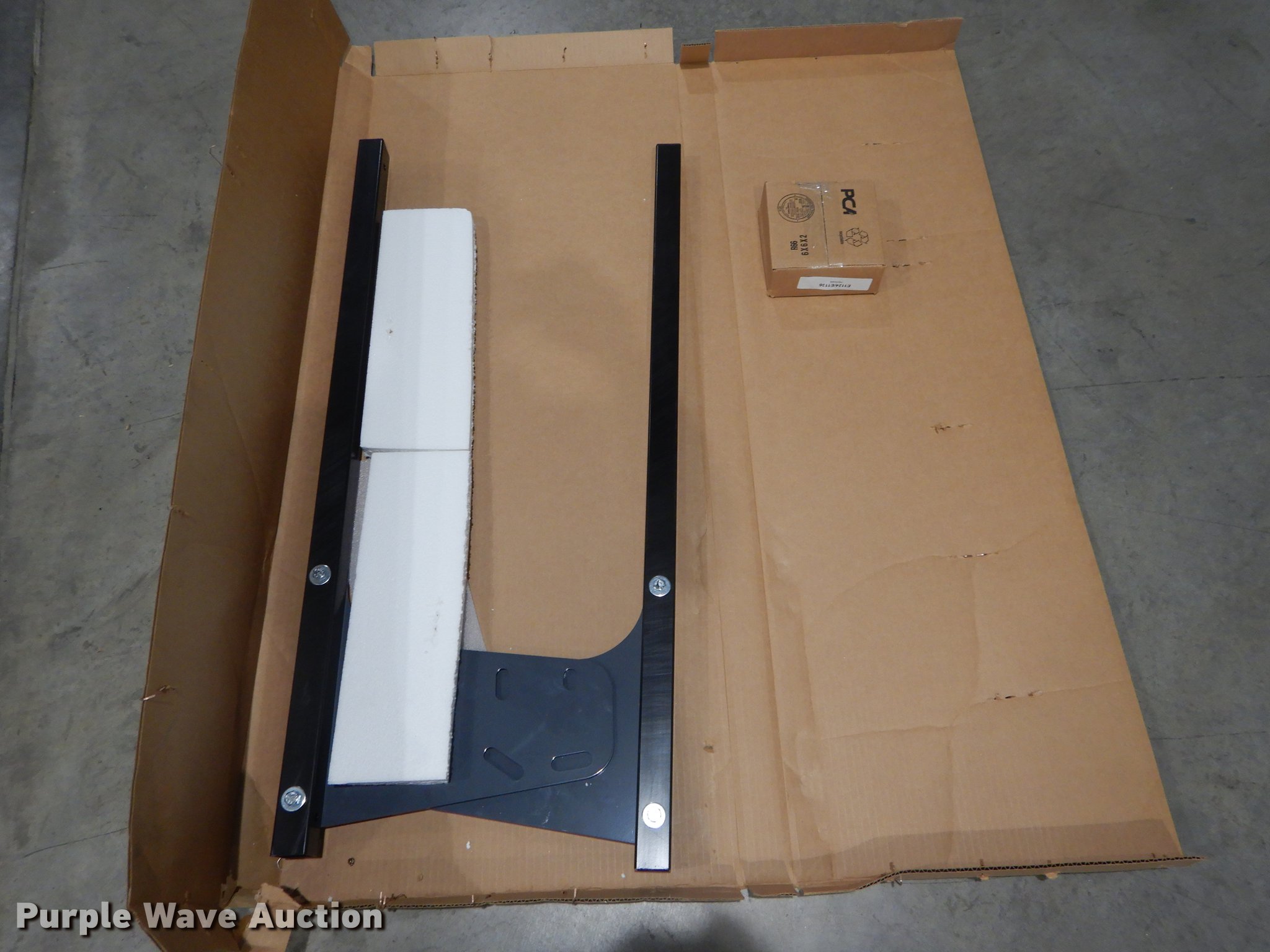 Kubota E1123 canopy in Grapevine, TX Item EB9686 sold Purple Wave