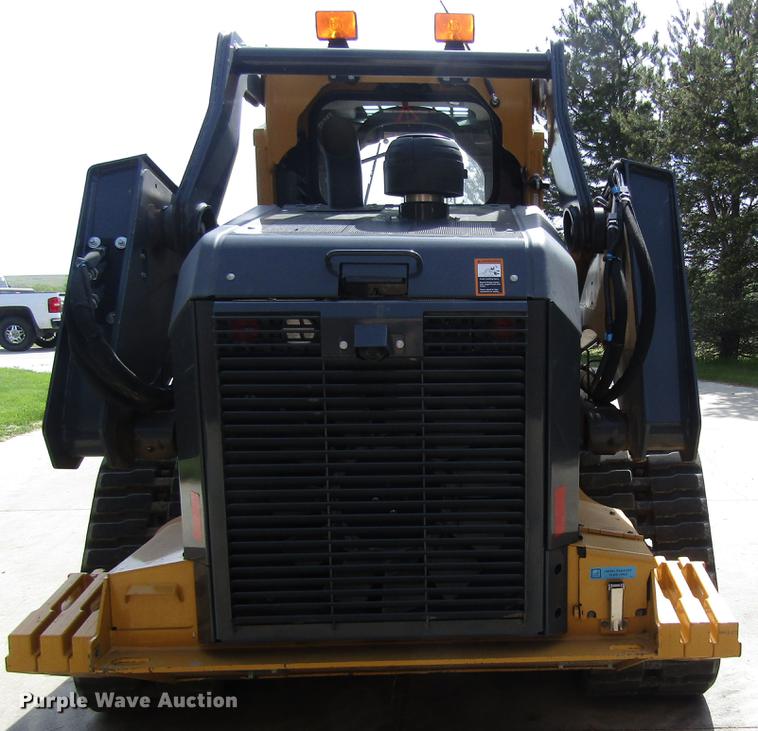 image for item DB4945 2017 John Deere 333G skid steer