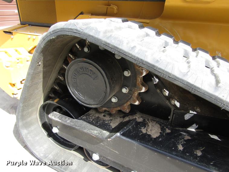 image for item DB4945 2017 John Deere 333G skid steer