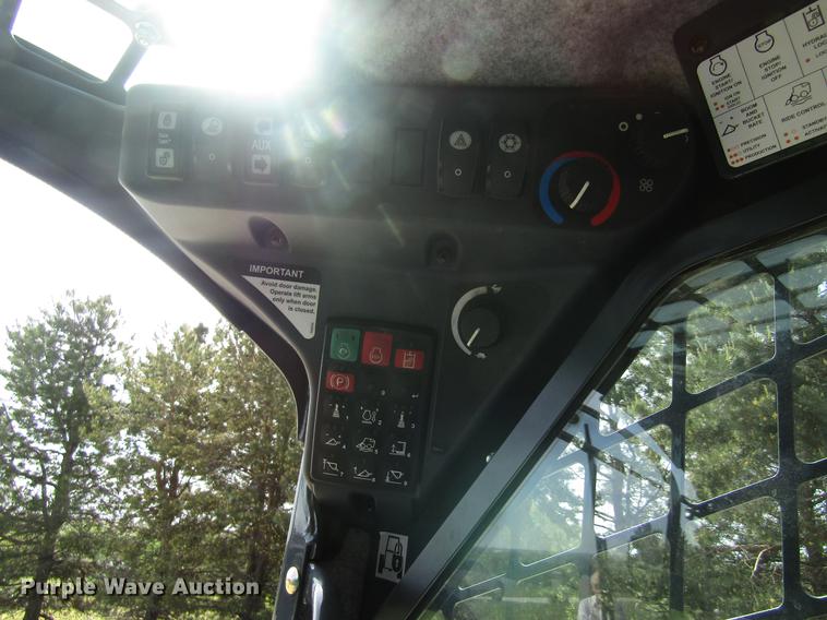 image for item DB4945 2017 John Deere 333G skid steer