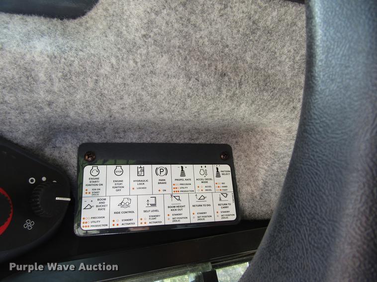 image for item DB4945 2017 John Deere 333G skid steer