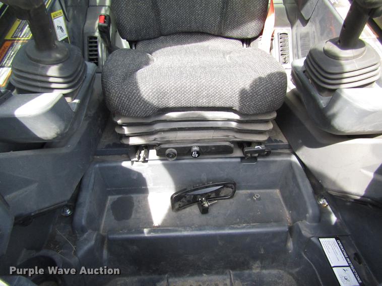 image for item DB4945 2017 John Deere 333G skid steer