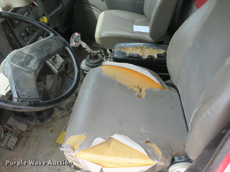 image for item DB8753 2002 International 4900 dump truck