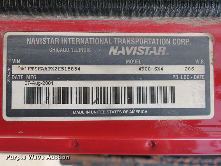 image for item DB8753 2002 International 4900 dump truck