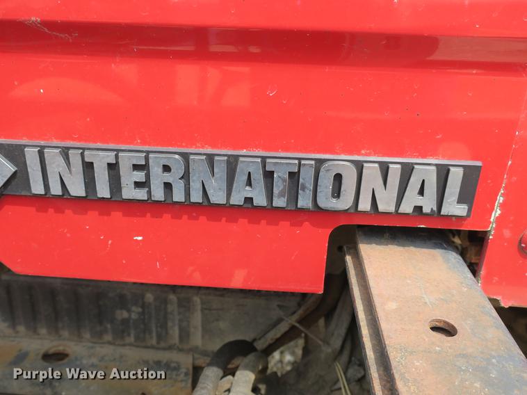 image for item DB8753 2002 International 4900 dump truck