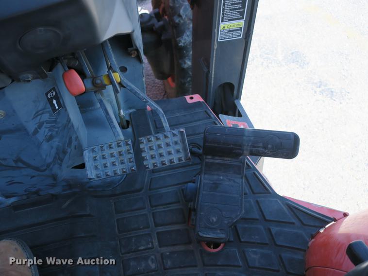 image for item DB8767 2012 Kubota L45 backhoe