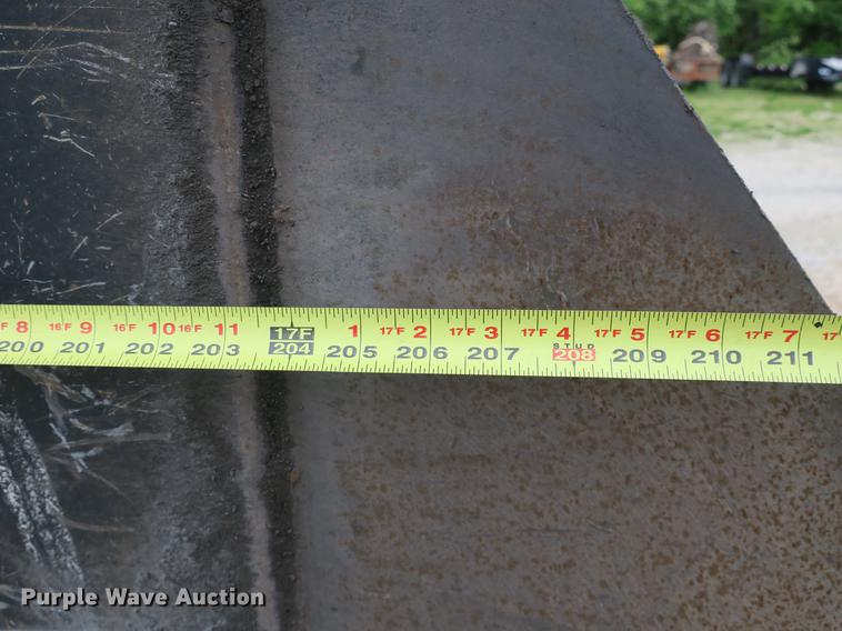 image for item DB8777 1995 Freightliner FLD dump truck