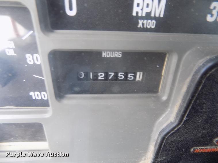 image for item DB9652 1998 International 4900 digger derrick truck