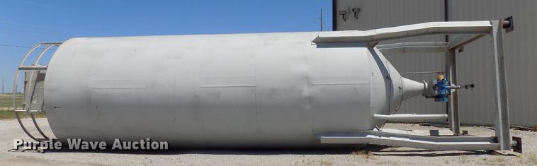 image for item DB9659 Load Craft cement silo