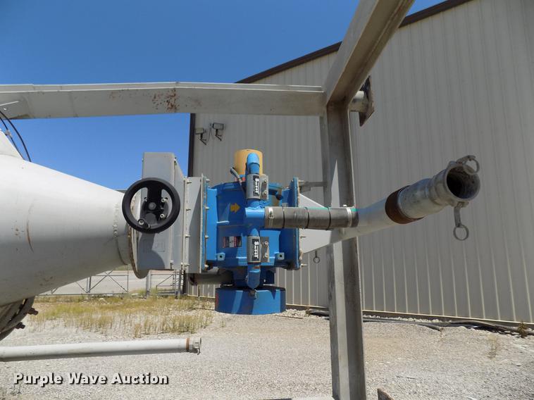 image for item DB9659 Load Craft cement silo