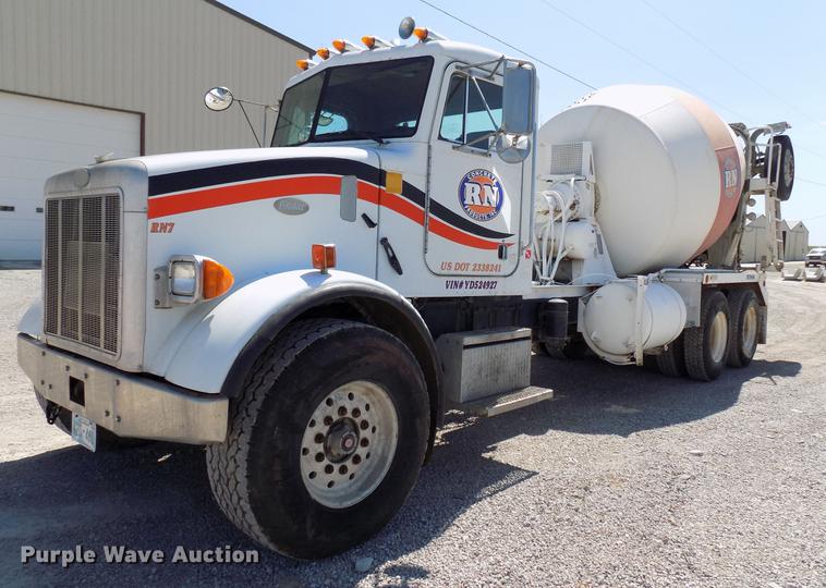 image for item DB9661 2000 Peterbilt 357 ready mix truck