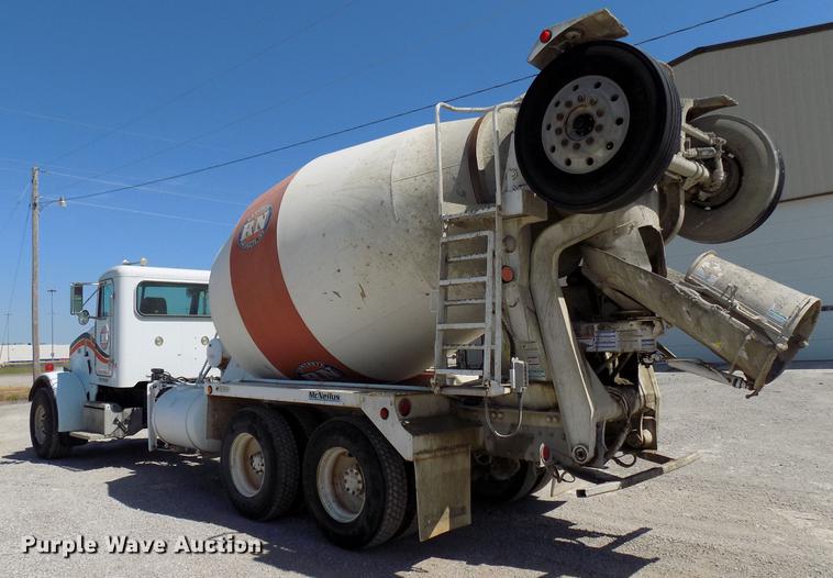 image for item DB9661 2000 Peterbilt 357 ready mix truck