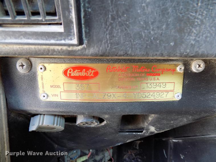 image for item DB9661 2000 Peterbilt 357 ready mix truck