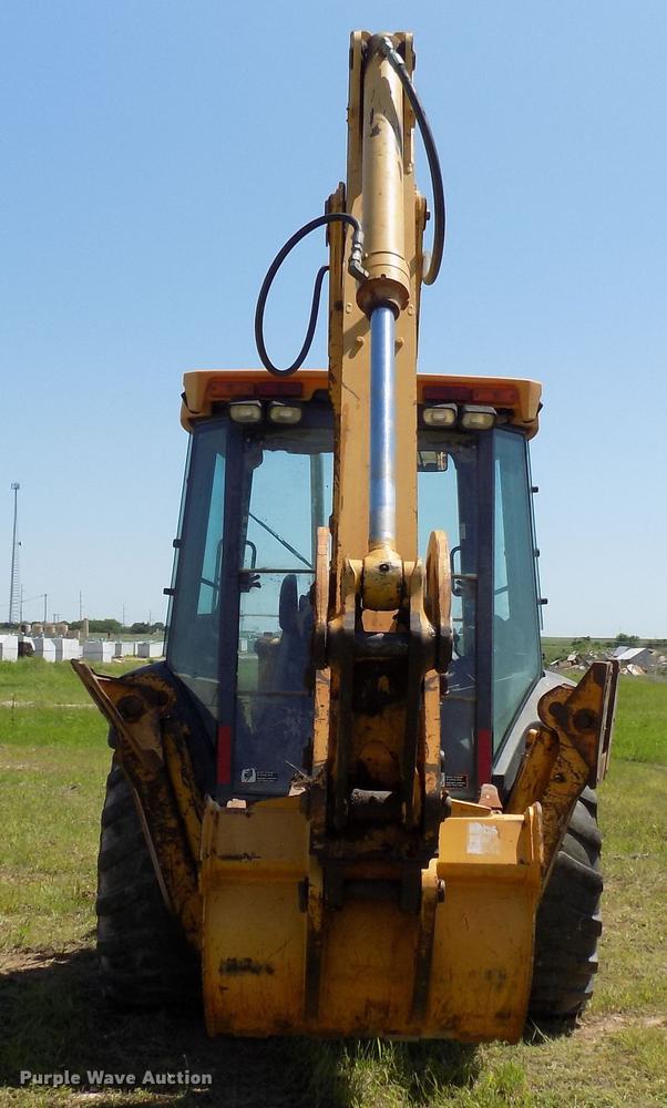 image for item DB9663 2002 John Deere 310SG backhoe