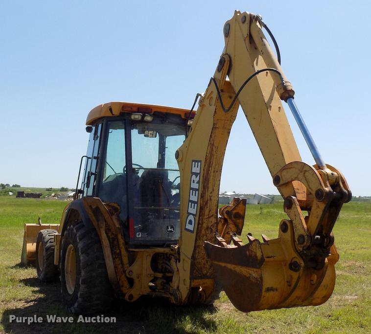 image for item DB9663 2002 John Deere 310SG backhoe